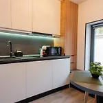 Appartamento Fun House - Comfortable With Garden And Near Parking Braşov