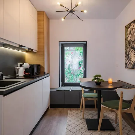 Fun House - Comfortable With Garden And Near Parking Braszów