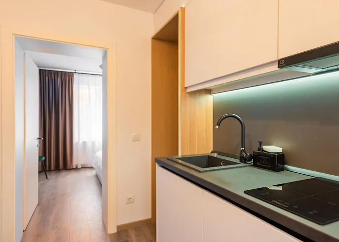 Fun House - Comfortable With Garden And Near Parking