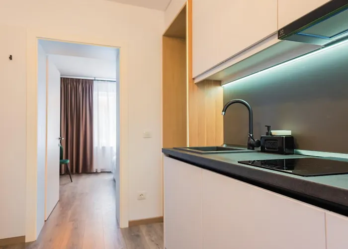 Fun House - Comfortable With Garden And Near Parking Brašov